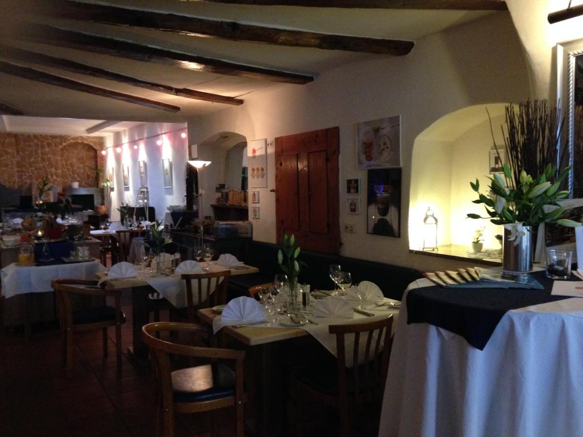 Marktplatzhotel - Restaurant Tafelspitz Weinheim Exteriér fotografie