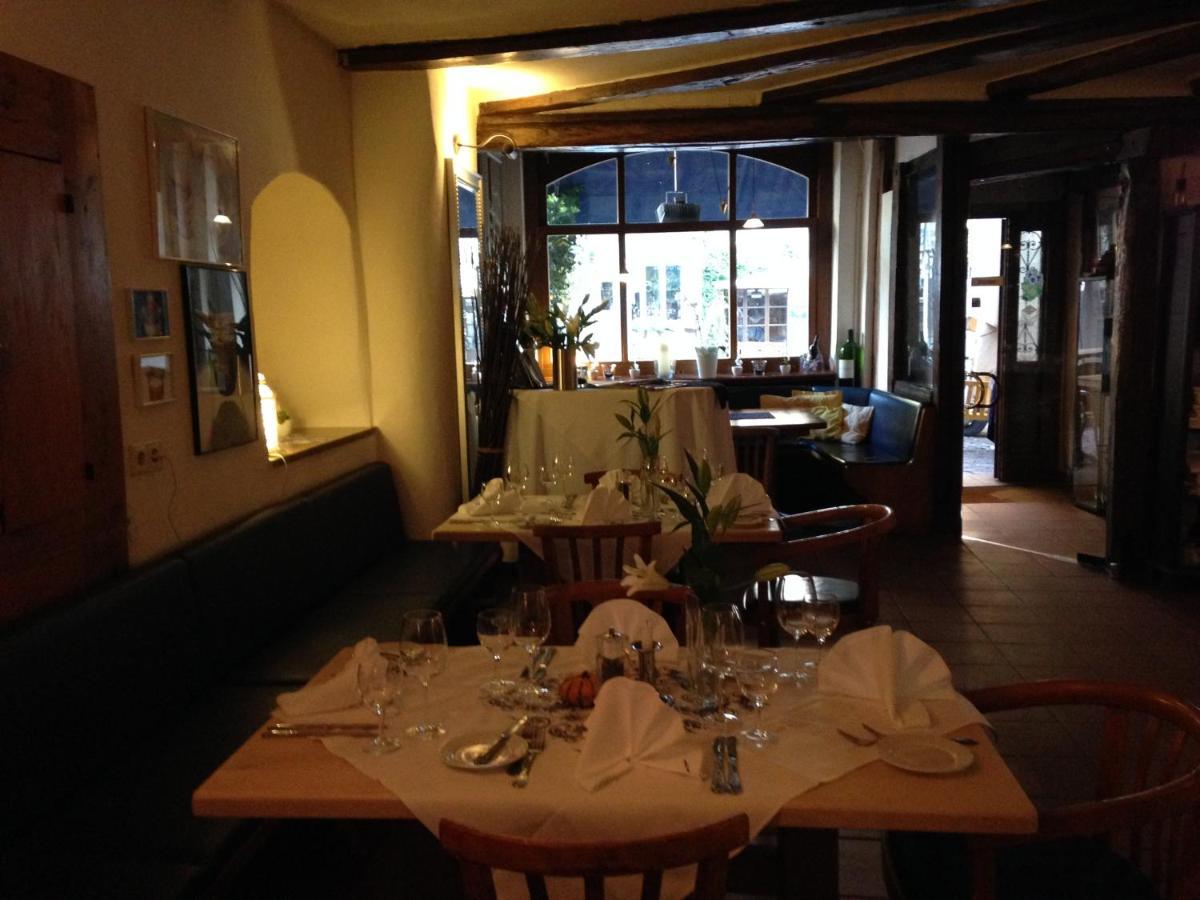 Marktplatzhotel - Restaurant Tafelspitz Weinheim Exteriér fotografie