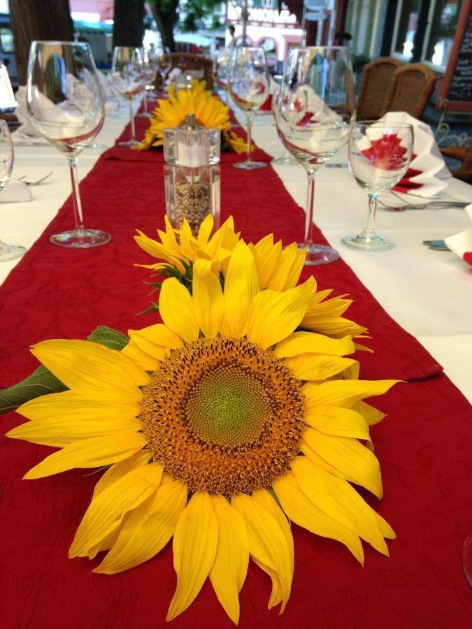 Marktplatzhotel - Restaurant Tafelspitz Weinheim Exteriér fotografie